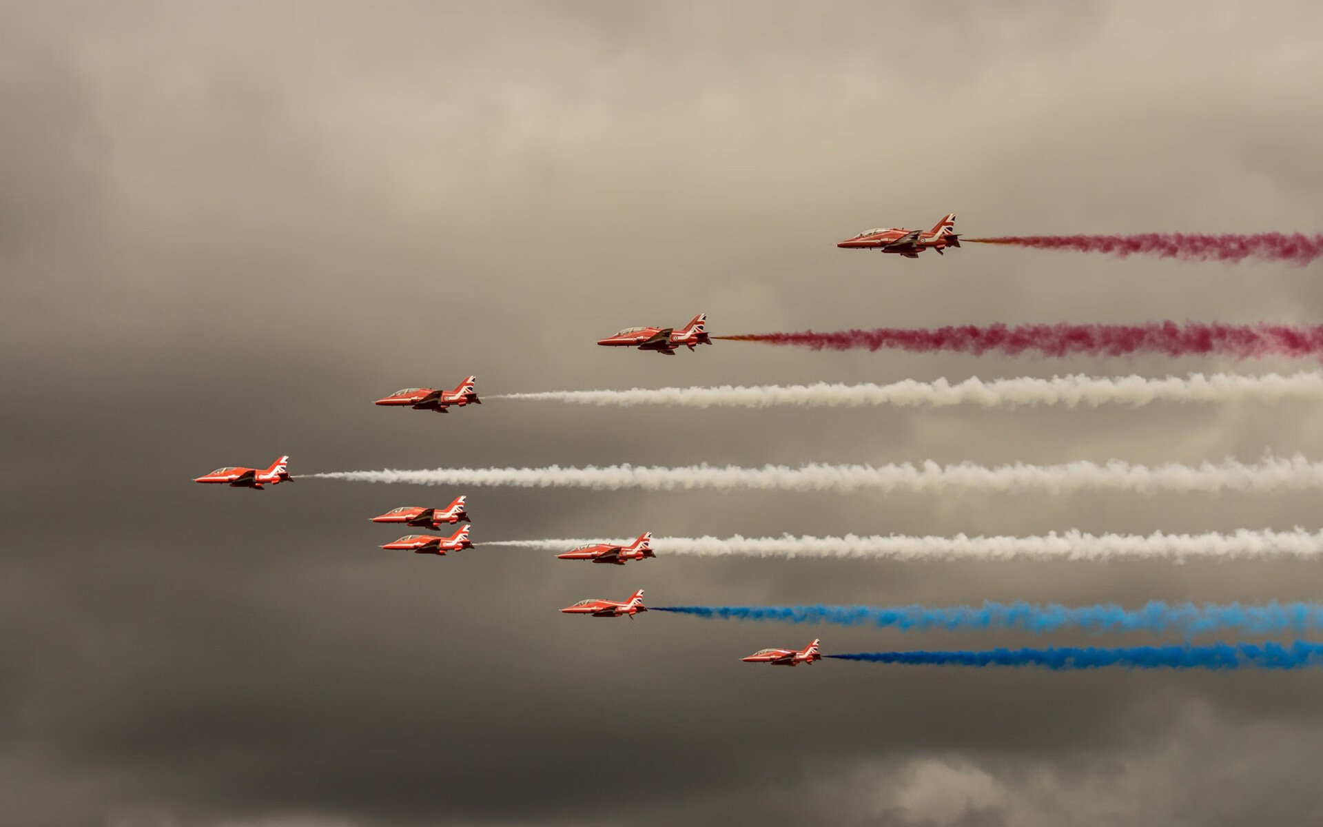 掩护后的第一节奏判断是否决定进攻成败，掩护犯规的判定标准