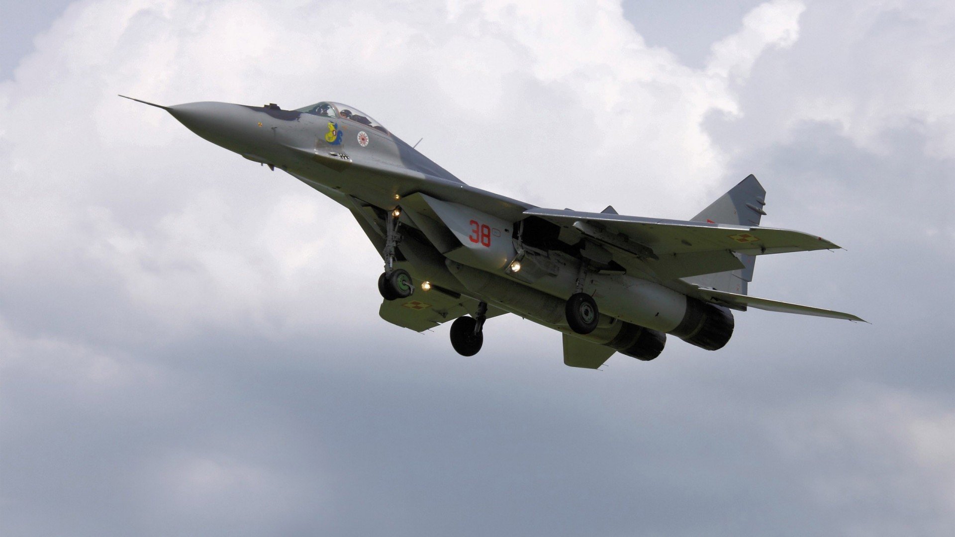 短距离女将发挥稳定夺铜